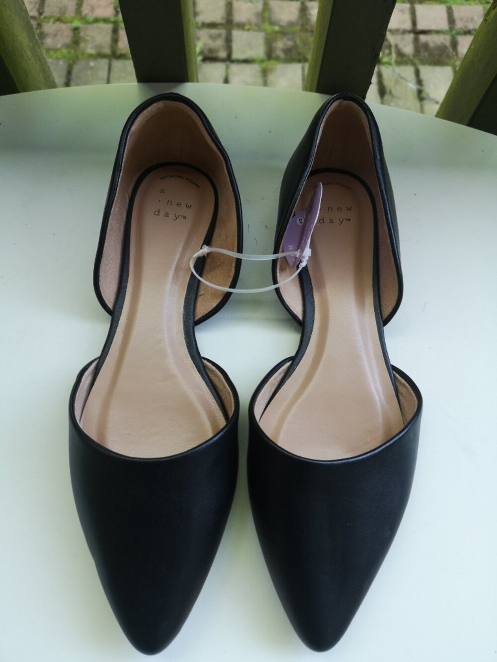 Pointy Toe D'Orsay Flats sz 9 Black Leatherette